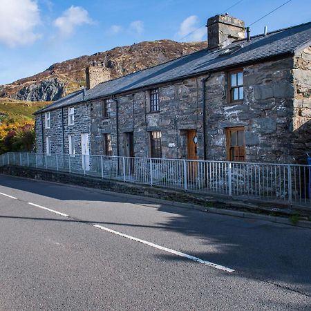 Homely Cottage With Garden And Mountain-View Blaenau Ffestiniog Kültér fotó